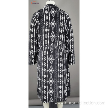 Polyester printed long sleeve bathrobe